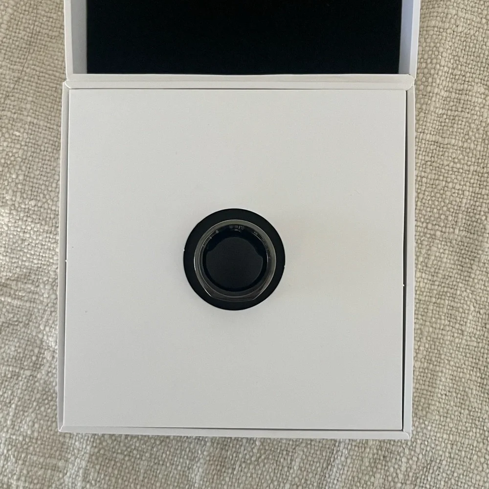 Oura ring Gen 3 heritage black size 8